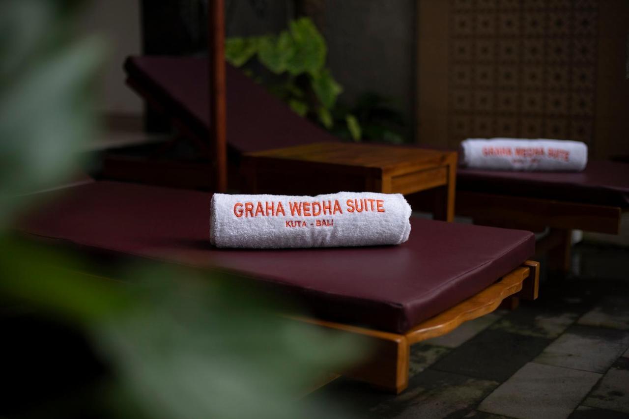 Graha Wedha Suite Kuta By Kamara Zewnętrze zdjęcie